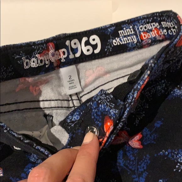 GAP 2T butterfly denim pants - Picture 3 of 4